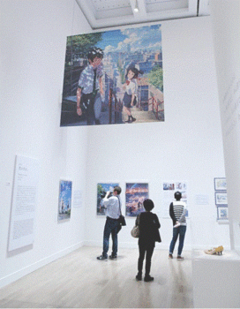 東京・国立新美術館で行われた展覧会1.GIF