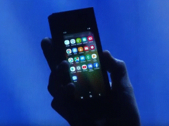 Samsung、折れ曲がる有機ELスマートフォン-2.GIF